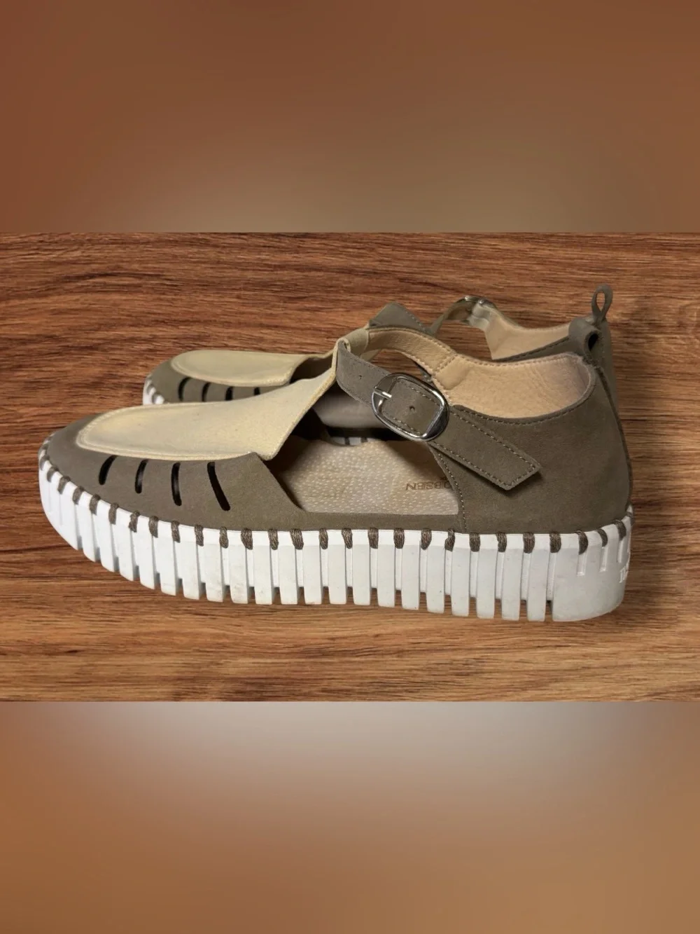 Like new! Ilse Jacobsen HORNBAEK Women's Tulip 9378 Platform Sandal